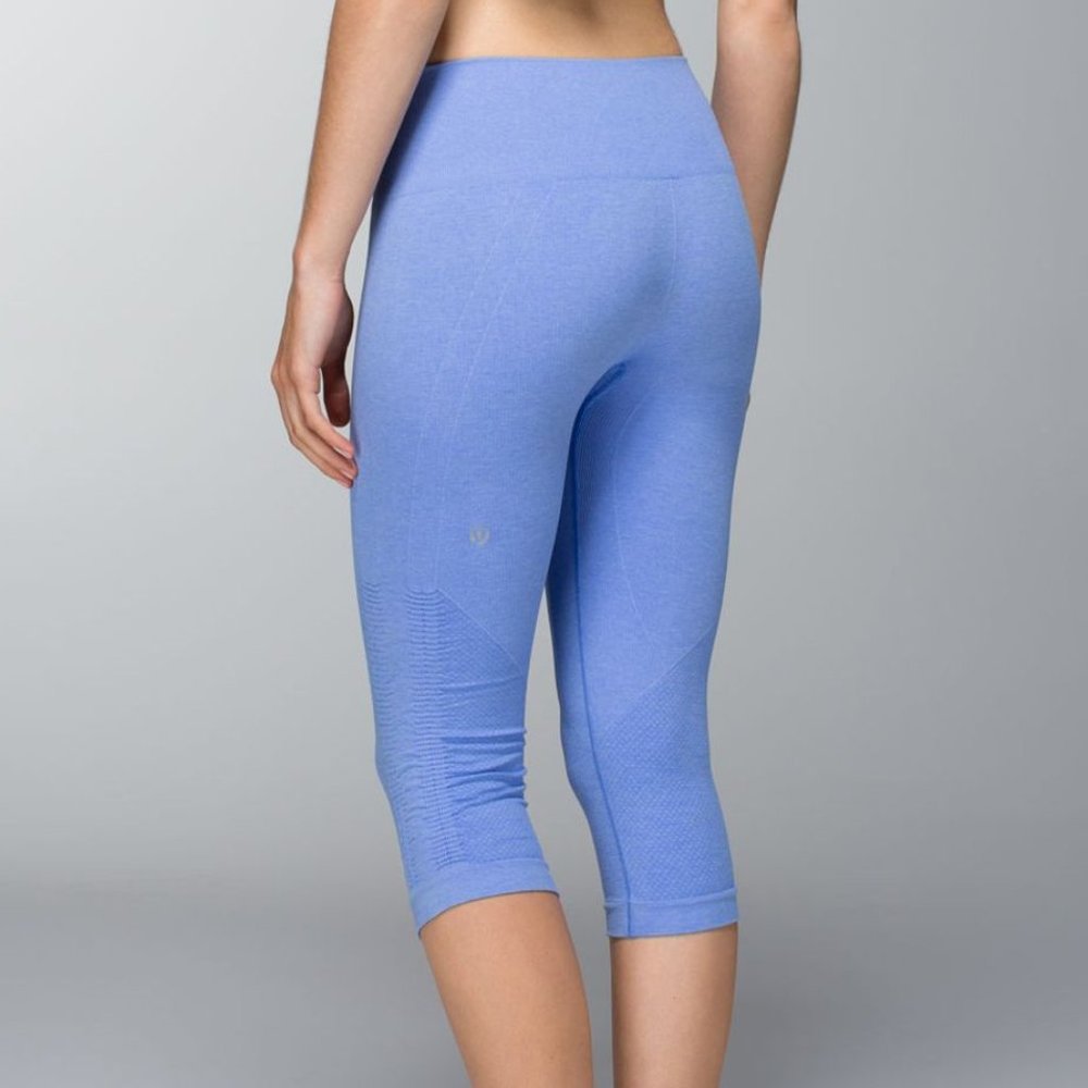Lululemon In The Flow Crop Heathered Lullaby